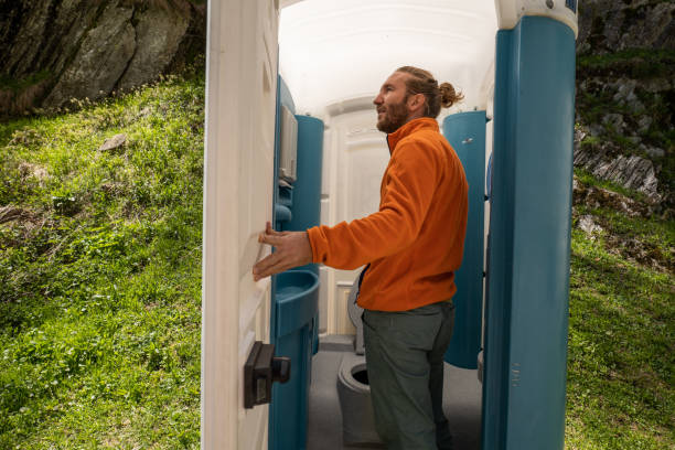 Best Portable bathroom rental  in King Arthur Park, MT